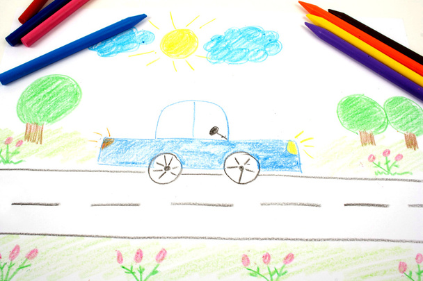 Dibujo de un coche
 - Foto, Imagen