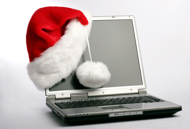 Christmas gift - laptop - Φωτογραφία, εικόνα