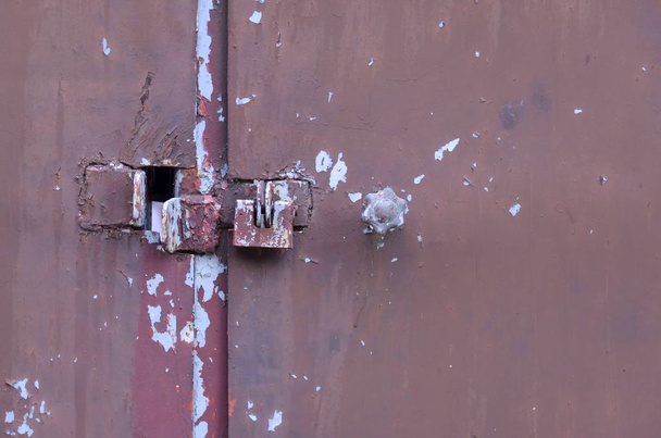 Closed metal lock garage door security protection padlock - Фото, изображение