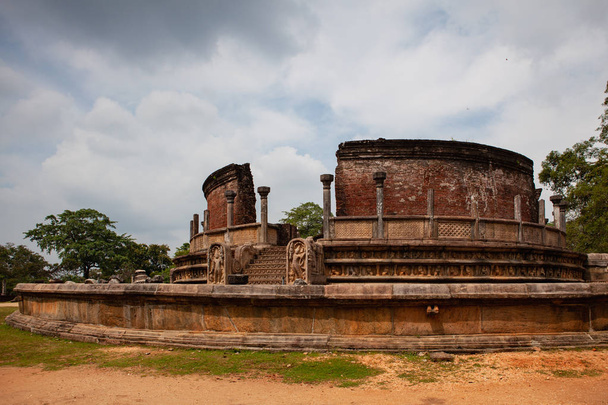 Polonnaruwa - the ruins of an ancient temple, Sri Lanka.   - Photo, image