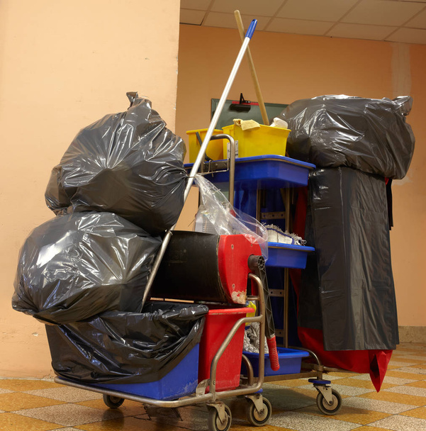 bolsas de basura
 - Foto, imagen
