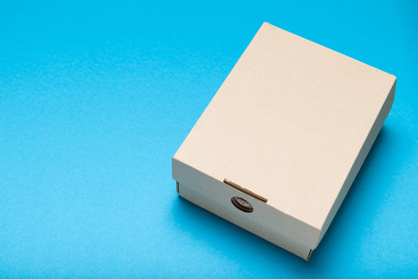 Delivery package, shipment concept. Post cardboard box mockup. Copy space for text. - Foto, Bild