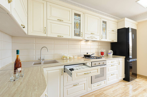 Luxury modern beige and white kitchen interior - Foto, immagini