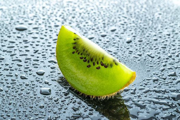 Kiwi fruit isolated. Green fresh kiwifruit. Organic nutrition co - Zdjęcie, obraz