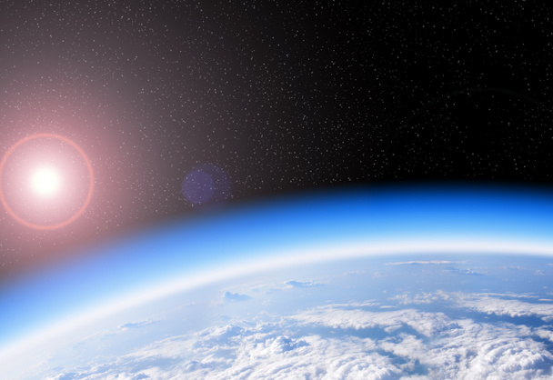 Ozonlaag uit de ruimte weergave van de planeet aarde met zon - Foto, afbeelding