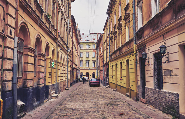 Beautiful old streets in Lviv. - Foto, imagen