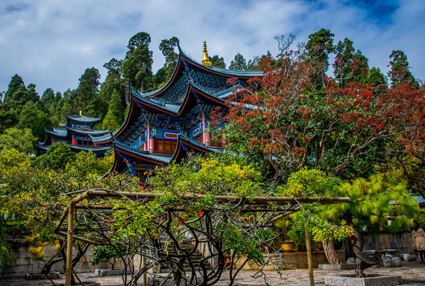 traditional architecture of city at Lijiang prefecture, Yunnan, China - Φωτογραφία, εικόνα