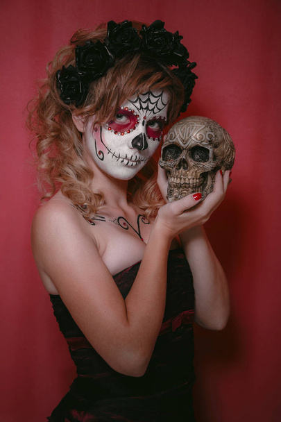 Woman and the celebration of the "Day of the Dead". - Photo, Image