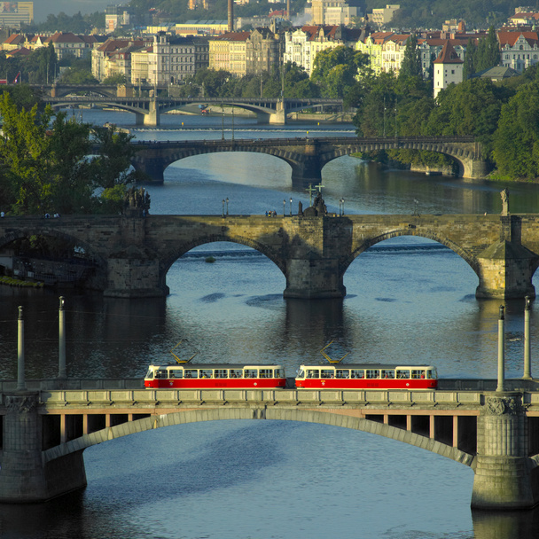 Прага
 - Фото, зображення