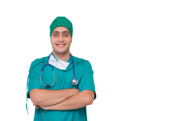 Πορτρέτο ενός αρσενικού χειρουργού-απομονωμένο σε λευκό φόντο-SMIL - Φωτογραφία, εικόνα