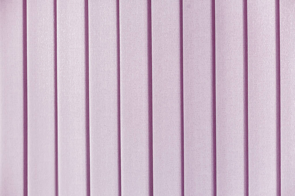 Bandes verticales stores rose. Contexte abstrait. Surface textile
 - Photo, image