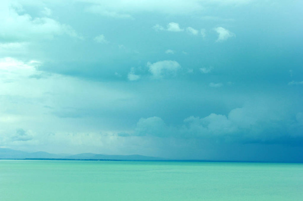 kaunis järvi turkoosi väri
 - Valokuva, kuva