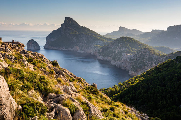 Es Colomer view of Cap Formentor, two far people - Foto, imagen