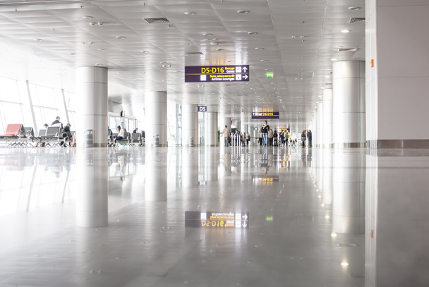 Porte de l'aéroport
 - Photo, image