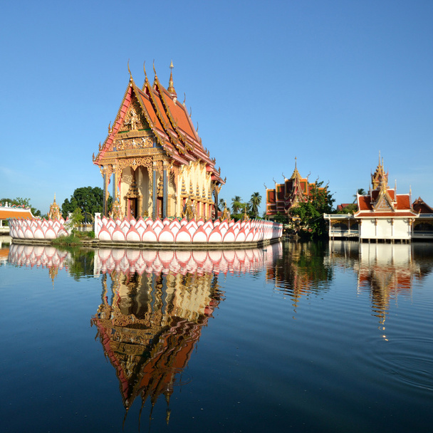 Тайский храм
 - Фото, изображение