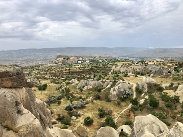 cestování do Cappadocia s balónky - Fotografie, Obrázek