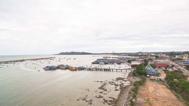 Tha Phae is a pier to Koh Samet. Tourists have to come to the boat at this pier. This pier is an important economic port of Rayong - Photo, Image