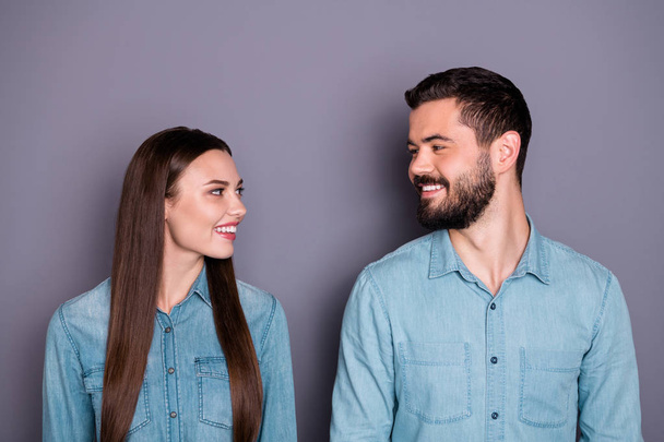 Close-up portrait of two her she his he nice attractive charming lovely cheerful cheery person looking at each other choosing life partnership isolated over gray violet purple pastel background - Foto, imagen
