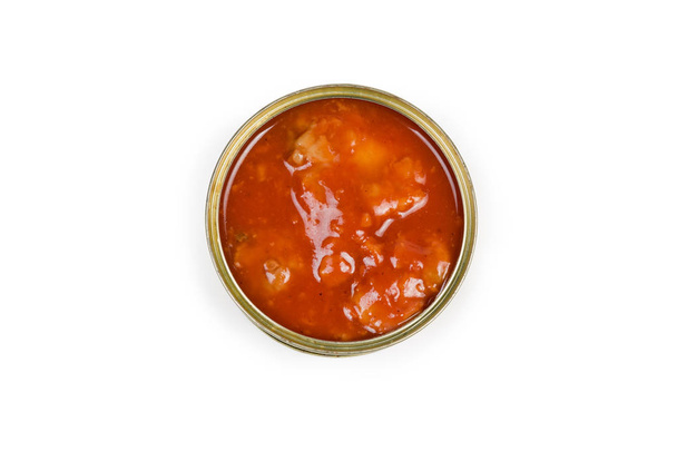 Vista superior de peixe enlatado aberto em molho de tomate
 - Foto, Imagem