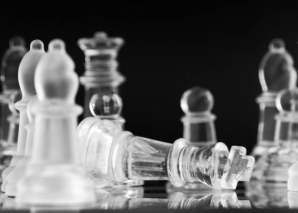 shakki valokuvattu shakkilaudalla - Valokuva, kuva