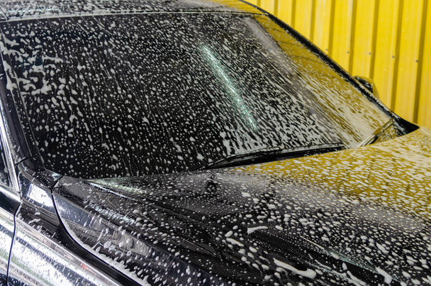 πλύσιμο αυτοκινήτων φυσαλίδες - Φωτογραφία, εικόνα