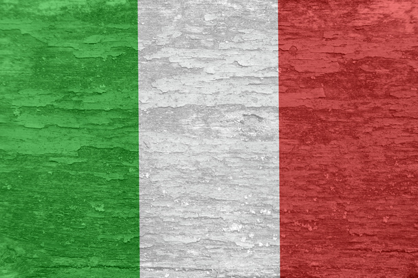 Bandera de Italia sobre una antigua superficie de madera pintada
.  - Foto, imagen