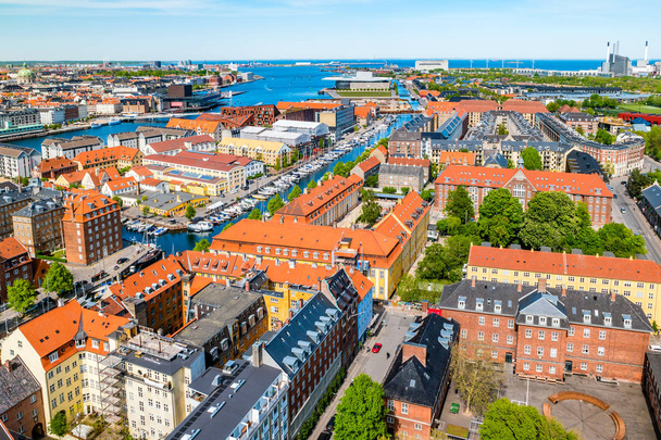 Mooie luchtfoto van Kopenhagen van bovenaf, Denemarken - Foto, afbeelding