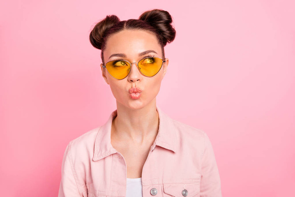 Close-up portrait of her she nice-looking attractive charming lovely cute lovable winsome funny shine girl creating idea pout lips isolated over pink pastel background - Foto, immagini