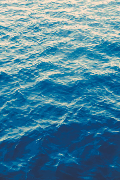 Ocean water surface texture, vintage summer holiday background - Fotografie, Obrázek