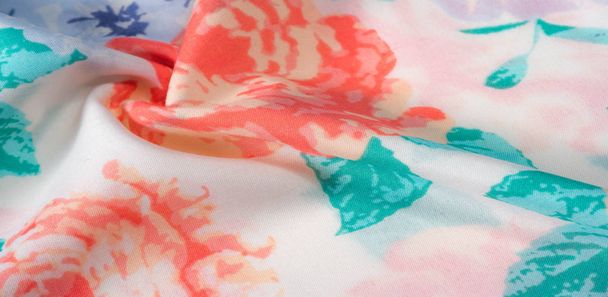 textura patrón de tela de algodón. Flores rosas sobre un fondo blanco
 - Foto, imagen