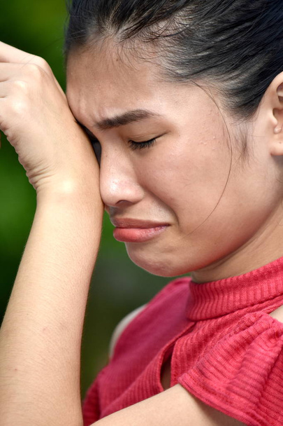 An A Filipina Female Crying - Foto, afbeelding