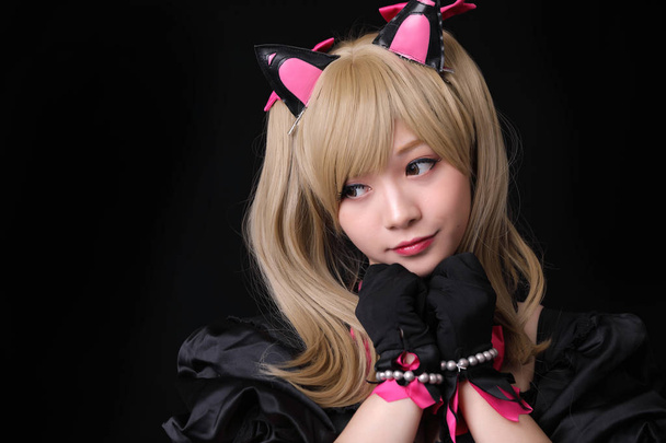 Japani anime cosplay, muotokuva tyttö cosplay eristetty musta tausta
 - Valokuva, kuva