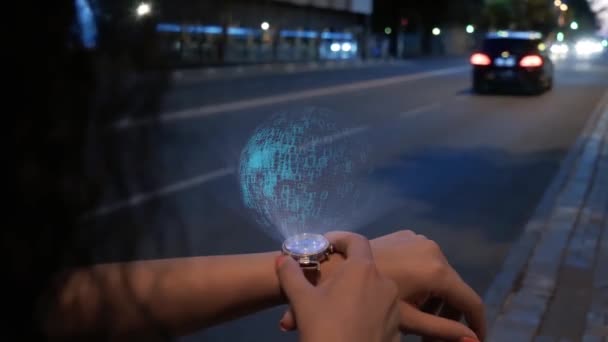 Nerozpoznatelná žena s hologramem koupit auto - Záběry, video