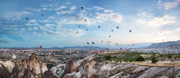 Balloons in the sky over Cappadocia - Fotoğraf, Görsel