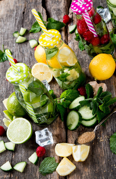 Home made lime, cucumber, raspberry and lemon drinks. Mojito mix. Summer concept - Valokuva, kuva