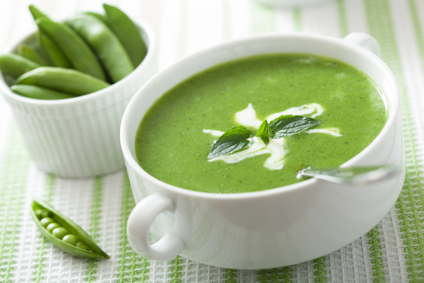 pea soup with mint - Photo, Image