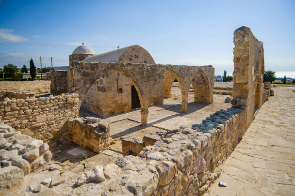 The Orthodox Church arose on the ruins of the ancient sanctuary of Aphrodite as a sign of the victory of the Virgin over the pagan goddess.      - Foto, afbeelding