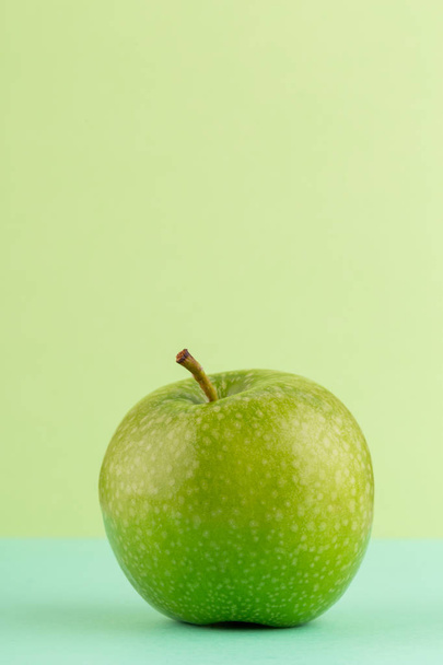 Creative layout made of green apples. Flat lay. Food concept. - Foto, Imagen