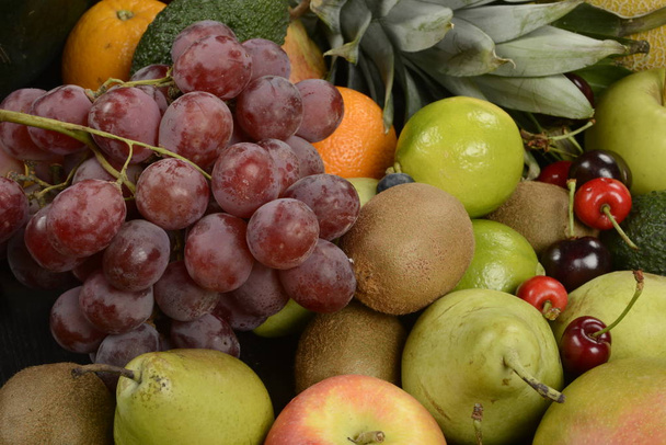 Nature morte de divers fruits, composition plein cadre
 - Photo, image