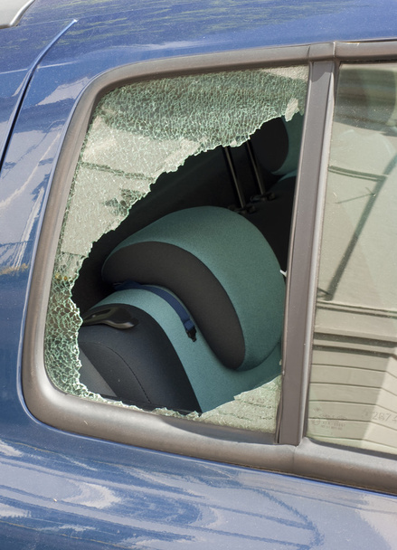 rozbite okno samochodu - Zdjęcie, obraz