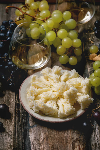 Cheese, grapes and wine - Fotó, kép