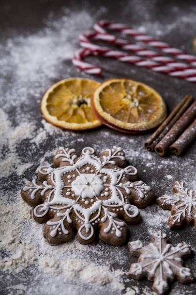 Homemade gingerbread. Traditional homemade Christmas cookies. Sugered cakes. - Photo, Image