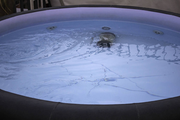 privater Whirlpool - Foto, Bild