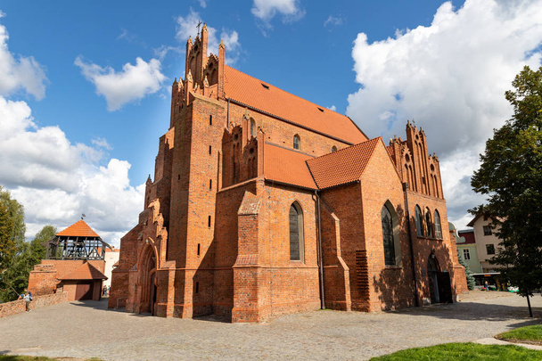Catholic church in the city in Pomerania. - Фото, изображение