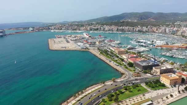 Lotnicze Drone nagrania wideo z Marina Palma de Mallorca - Materiał filmowy, wideo