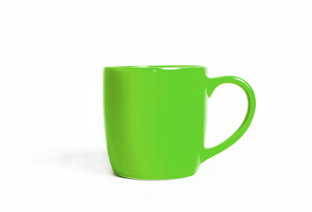 Xícara verde de café isolado no fundo branco
. - Foto, Imagem