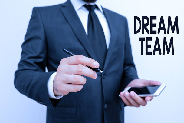 Palavra escrevendo texto Dream Team. Conceito de negócio para a unidade ou grupo preferidos que aproveitam ao máximo uma demonstração
. - Foto, Imagem