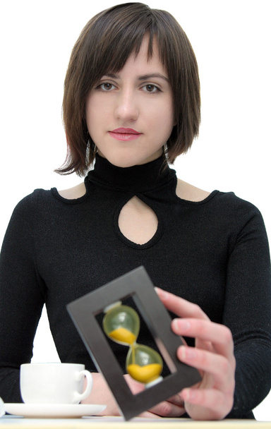 půvabná brunetka s hodinami izolovaných na - Fotografie, Obrázek