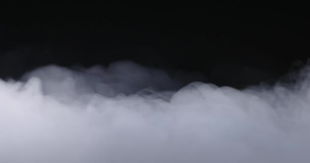 Ρεαλιστικά ξηρά σύννεφα καπνού πάγου ομίχλη - Πλάνα, βίντεο