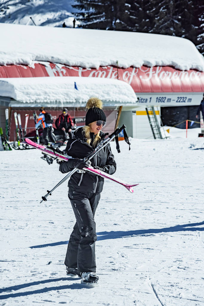 ski resort in Bansko. Polyana Banderishka - Photo, image